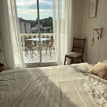 La Villa Du Rayol Saint Maximin Bagian luar foto